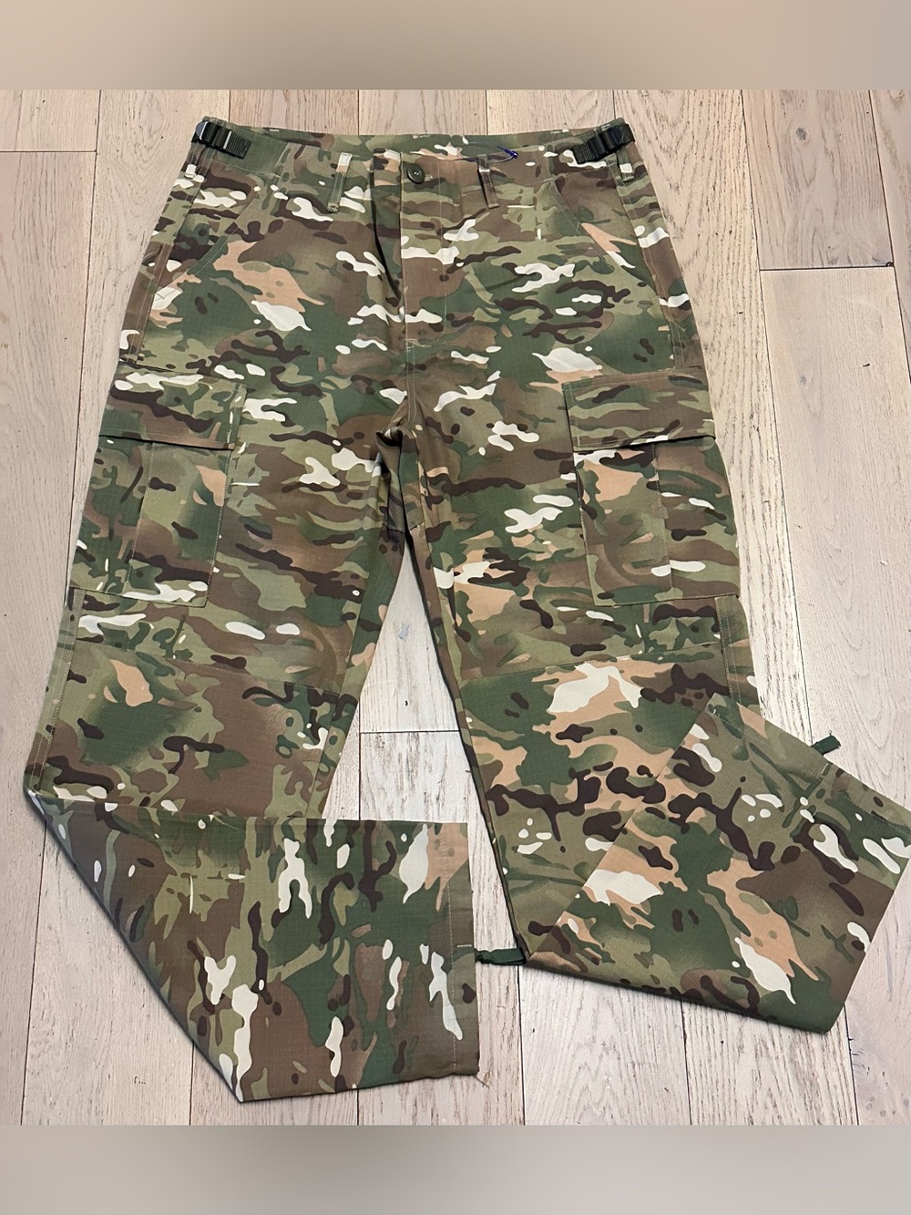Men's Camouflage Cargo Pants - Olive Camo Size Small (36) NWOT
